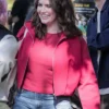 Hannah Wells Off Campus TV Series S02 Ella Bright Pink Jacket