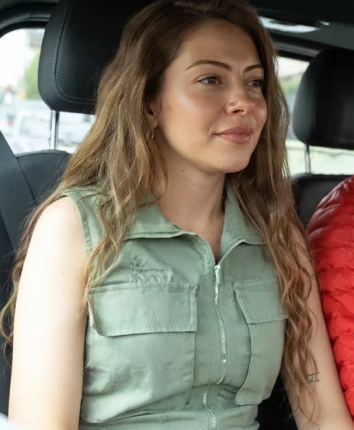 Kara Leona TV Series 90 Day The Last Resort S03 Green Cargo Zipper Vest