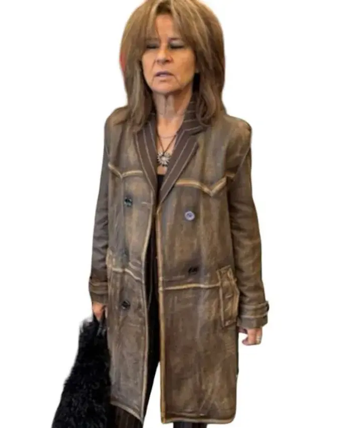 Pockets: Two at Front and One Inside Sleeves: Full-length Sleeves