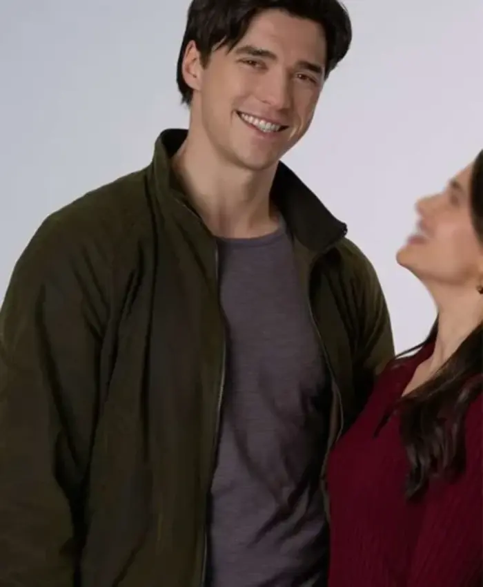 Liam O’Conner Providence Falls S01 Green Jacket