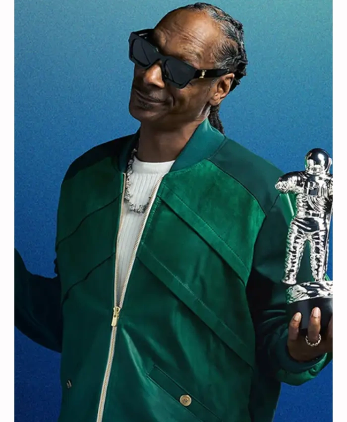 Video Music Awards 2026 Host Snoop Dogg Green Suede Jacket